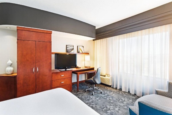 Courtyard by Marriott Knoxville Airport Alcoa image 10